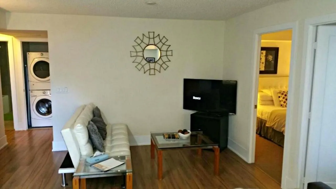 Pelicanstay At Yonge & Sheppard North York Toronto