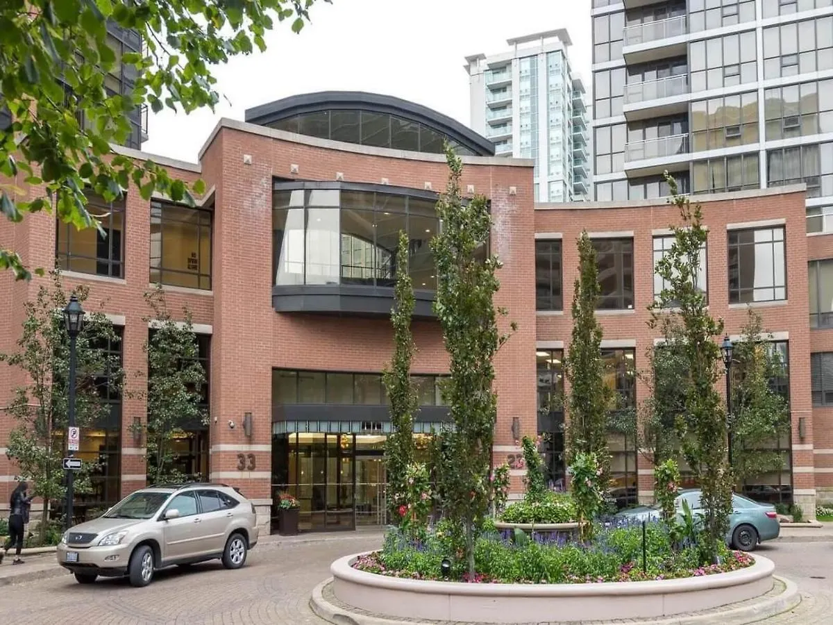 Pelicanstay At Yonge & Sheppard North York Toronto