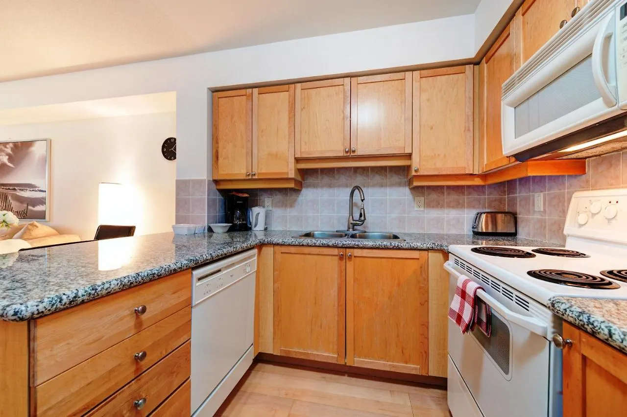 Pelicanstay At Yonge & Sheppard North York Toronto Apartment