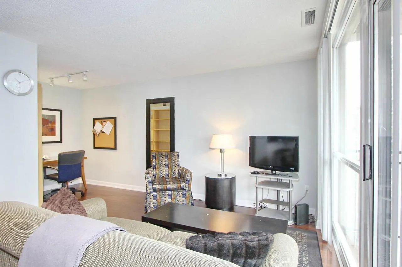 Pelicanstay At Yonge & Sheppard North York Toronto 0*,  Canada